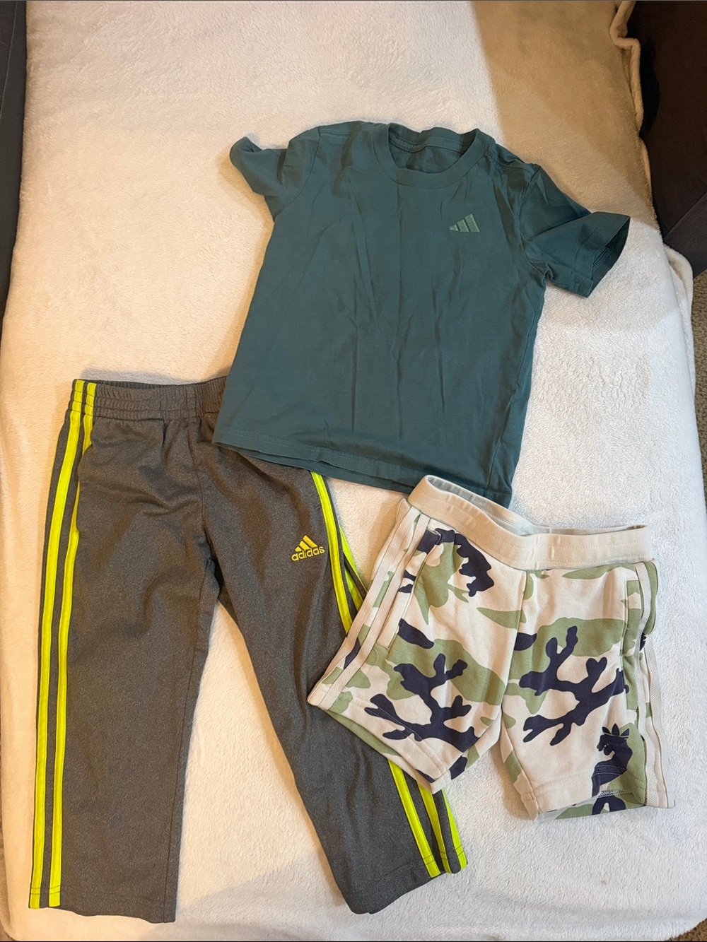 4T Adidas Bundle
